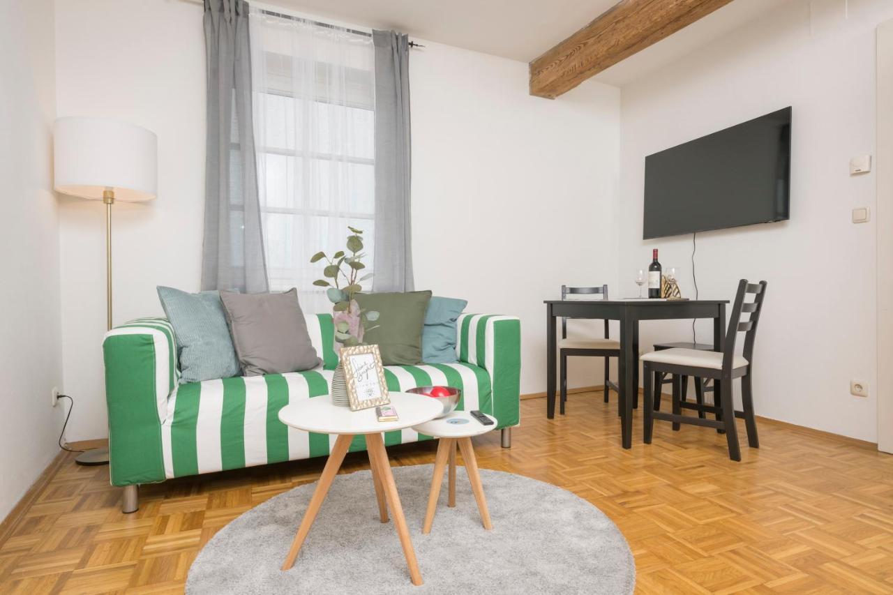 Apartment Zum Grazer Uhrturm *