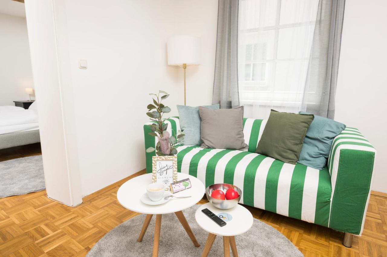 Apartment Zum Grazer Uhrturm